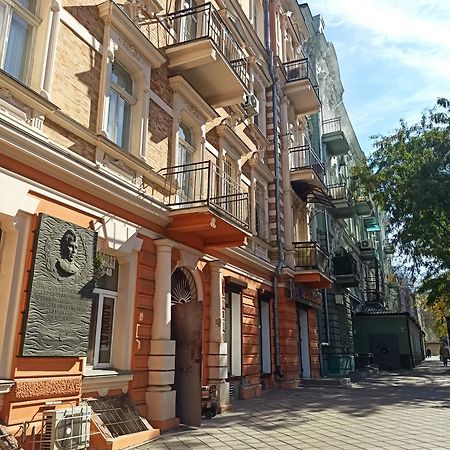Re-Ka Luxury Apartments Одесса Экстерьер фото